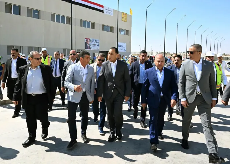 رئيس الوزراء يتفقد عددا من مشروعات وزارة النقل بمحافظتي الجيزة والقاهرة