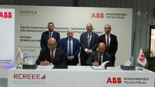 ABB مصر تحول مصانعها إلى منشأة صديقة للبيئة... ABB مصر تحول مصانعها إلى منشأة صديقة للبيئة من خلال شراكة استراتيجية مع المركز الإقليمي للطاقة المتجددة