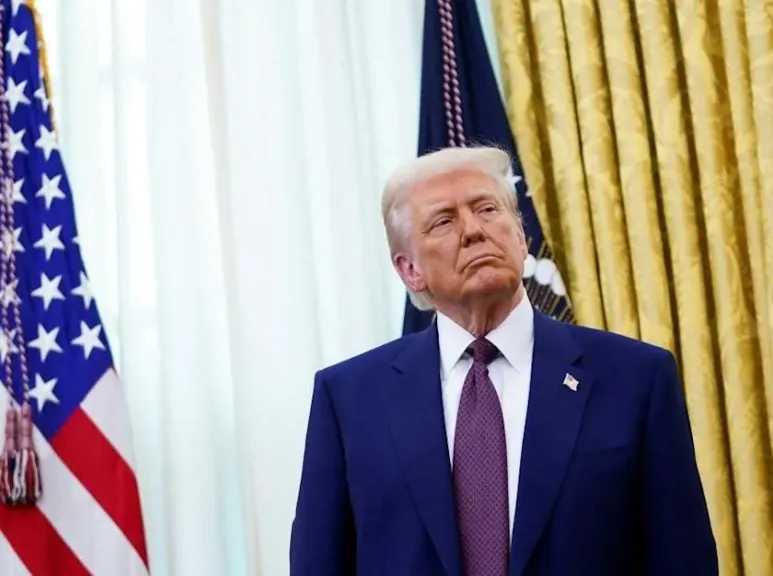 ترامب: قد نبقى في إيران ونحتفظ بالنفط على غرار فنزويلا