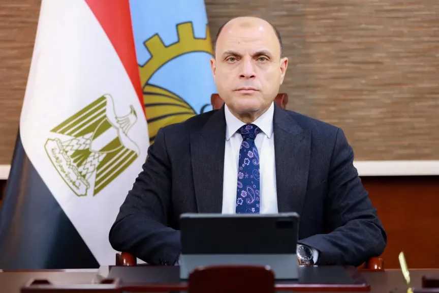 محافظ الغربية يتابع  أعمال رفع بؤر المخلفات بمختلف مراكز ومدن وأحياء المحافظة