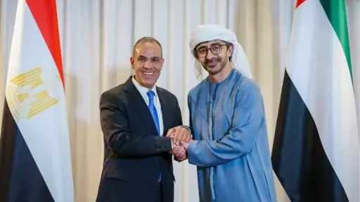 وزير الخارجية ونظيره الإماراتي يبحثان مستجدات الأوضاع الاقليمية وزير الخارجية ونظيره الإماراتي يبحثان مستجدات الأوضاع الاقليمية
