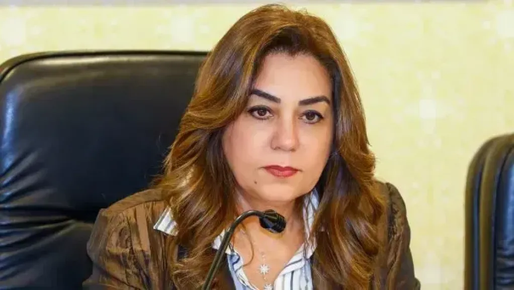 الدكتورة منال عوض 