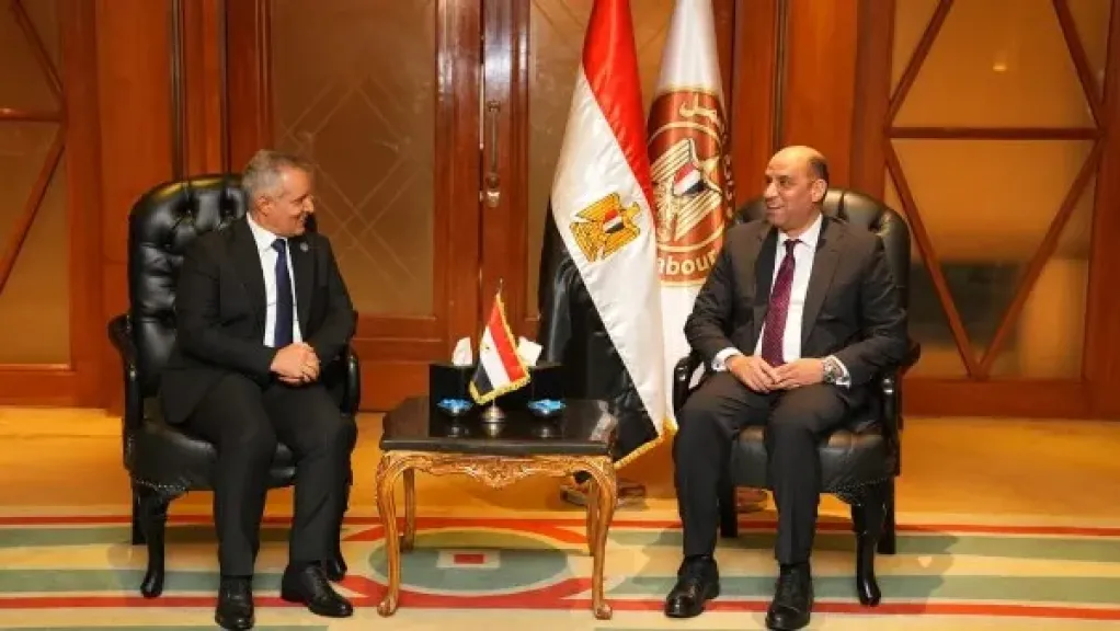 وزير العمل ونظيره اليمني