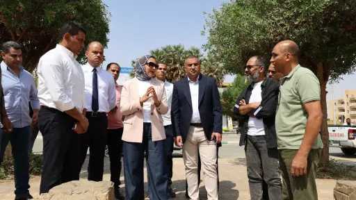 محافظ الوادي الجديد تتفقد موقع إنشاء ”المسجد البيئي”