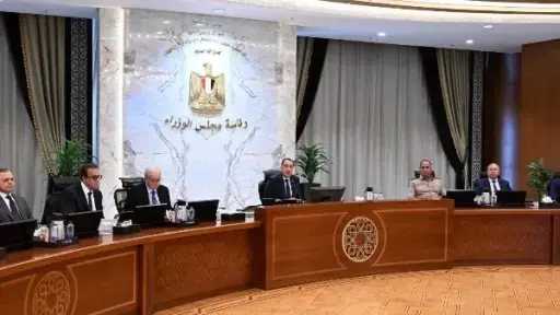 الوزراء يستعرض تقرير نتائج أعمال وحدة الشركات المملوكة... الوزراء يستعرض تقرير نتائج أعمال وحدة الشركات المملوكة للدولة