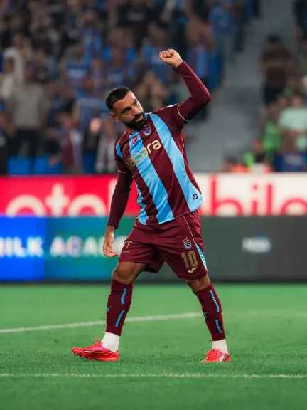 رد حاسم من رئيس طرابزون سبور على أنباء غضب محمد صلاح