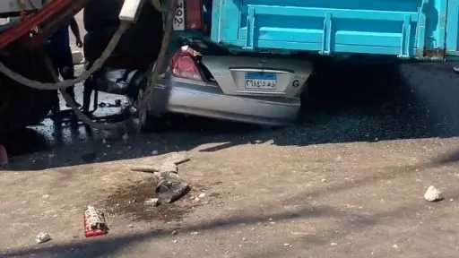مصرع سائق وإصابة آخر في انقلاب سيارة نقل... مصرع سائق وإصابة آخر في انقلاب سيارة نقل بالطريق الصحراوي الشرقي بالأقصر