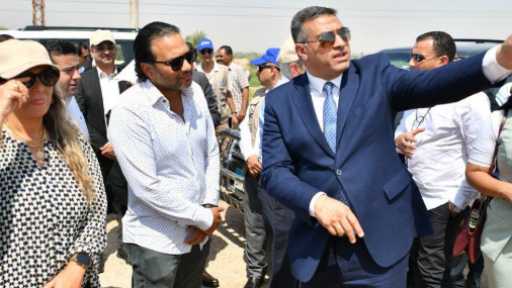 محافظ قنا يتفقد عدد من المشروعات لاستعراض فرص الاستثمار من الاستصلاح الزراعي إلى التصنيع والتصدير