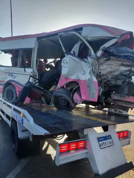 حادث ميكروباص مدرسة بطريق السويس