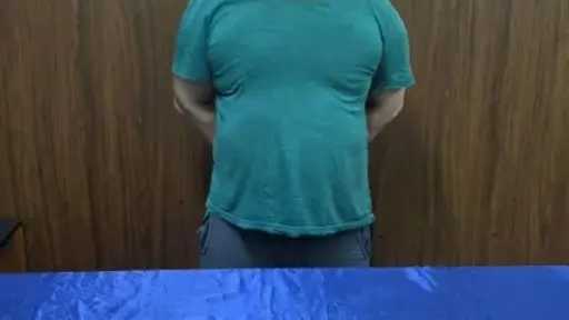 ضبط شخصين لترويج مخدر الآيس عبر مواقع التواصل... ضبط شخصين لترويج مخدر الآيس عبر مواقع التواصل الاجتماعي في الجيزة