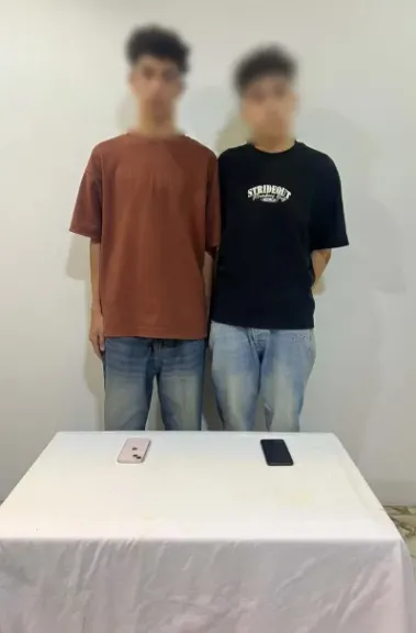المتهمين