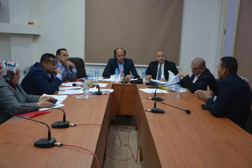 نائب محافظ الوادي الجديد يترأس لجنة اختبارات المتقدمين لوظيفة مدير عام بمديرية الزراعة 
