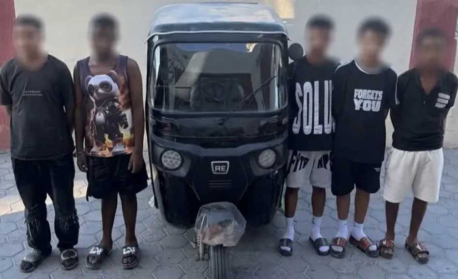ضبط 6 أشخاص بعد إلقاء زجاجة مشتعلة أسفل سيارة في الإسكندرية