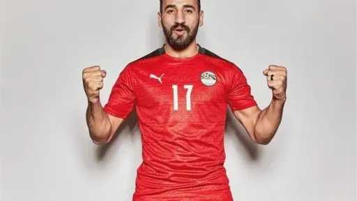 بيراميدز يُحدد شروطه لبيع مهند لاشين إلى الأهلي بيراميدز يُحدد شروطه لبيع مهند لاشين إلى الأهلي