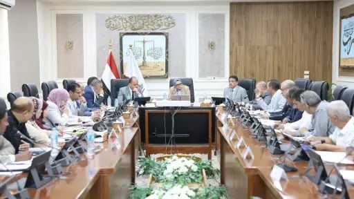 محافظ الوادي الجديد تترأس اجتماع مجلس إدارة صندوق... محافظ الوادي الجديد تترأس اجتماع مجلس إدارة صندوق استصلاح الأراضي