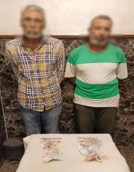 المتهمين 