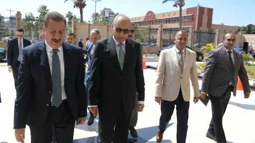 محافظ بورسعيد ورئيس مجلس الدولة يضعان حجر الأساس لمشروع إنشاء مبنى مجمع محاكم مجلس الدولة