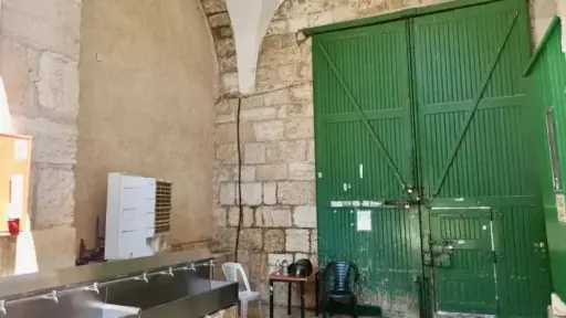 الاحتلال يغلق باب المغاربة بعد اقتحام 1731 مستوطنا المسجد الأقصى