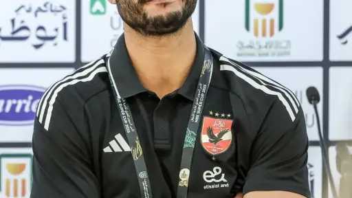 الكشف عن كواليس جلسة محمد الشناوي وعبدالحفيظ قبل... الكشف عن كواليس جلسة محمد الشناوي وعبدالحفيظ قبل تجديد عقده مع الأهلي