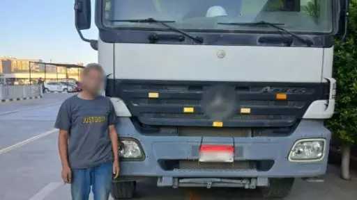 ضبط سائق نقل لقيادته برعونة على طريق سريع... ضبط سائق نقل لقيادته برعونة على طريق سريع بالغربية
