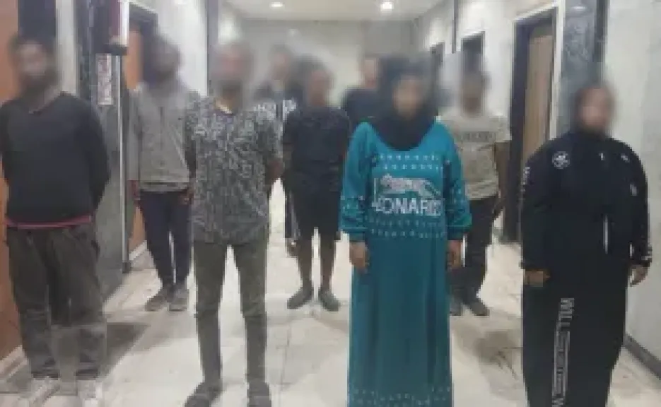 المتهمين 