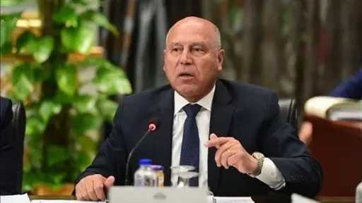 وزير النقل: الدولة تتحمل 50% من تكلفة تذاكر مشروعات النقل الجديدة