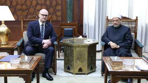 شيخ الأزهر يستقبل سفير بيلاروس لبحث تعزيز التعاون المشترك
