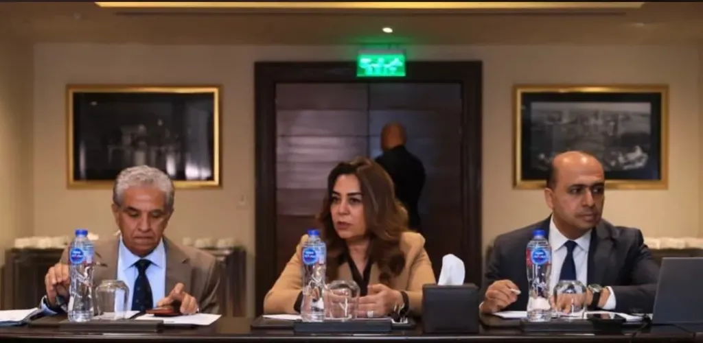 وزيرة التنمية المحلية والبيئة 