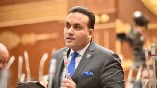 النائب عمرو فهمي: أطالب بضرورة الإسراع بإرسال قانون... النائب عمرو فهمي: أطالب بضرورة الإسراع بإرسال قانون التصالح الجديد لحل المشكلات القائمة