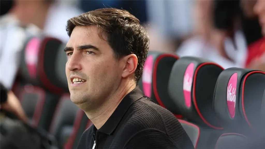 مدرب ليفربول يعلق على أزمة مانشستر سيتي قبل القمة.. ماذا قال عن العقوبات؟