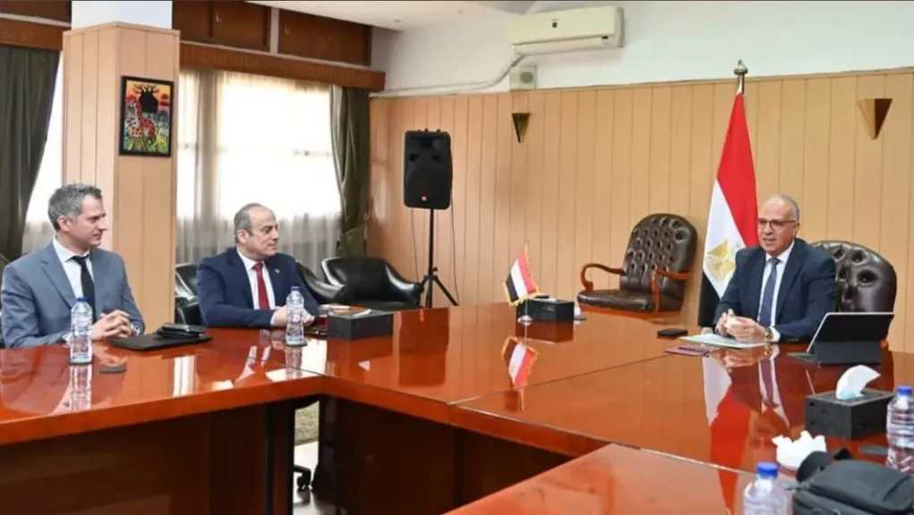 وزير الري يلتقي مدير عام مركز «إيكاردا» لبحث سبل تعزيز التعاون في مجال ترشيد المياه