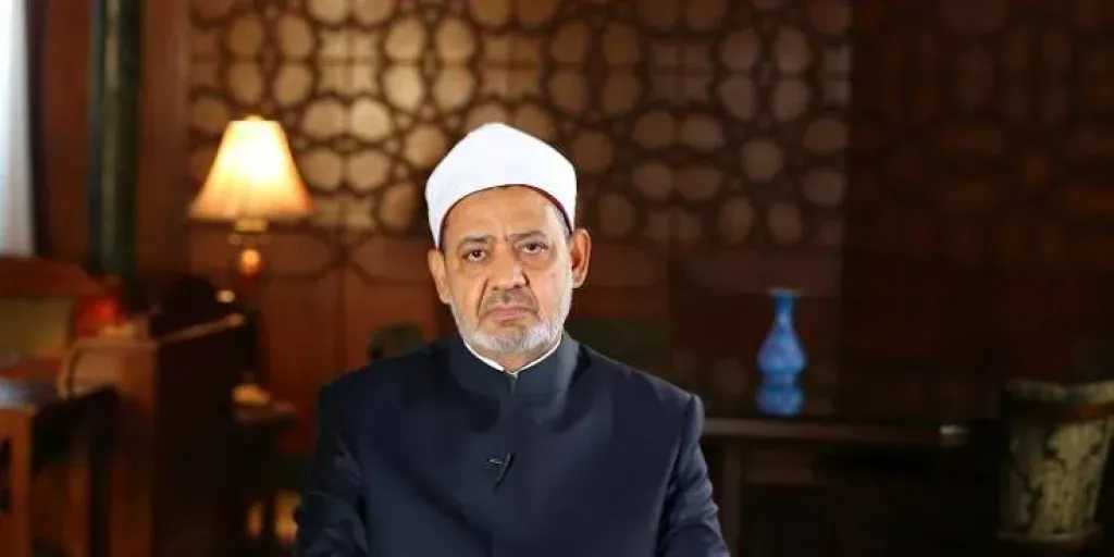 بعد إصابة 3 طلاب.. شيخ الأزهر يتابع الحالة الصحية لطلاب معهد دنوشر بالمحلة ويوجه بتقديم أقصى درجات الرعاية