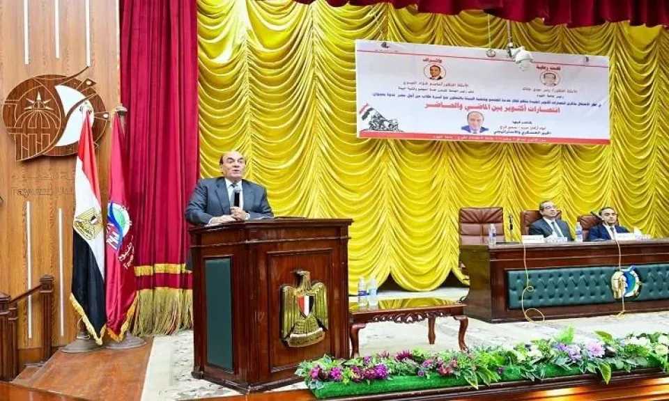 اللواء سمير فرج بجامعة الفيوم: إعادة بناء الجيش وحائط الصواريخ مهدا لانتصار أكتوبر