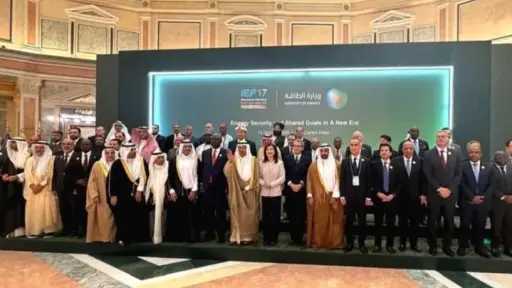 مصر والسعودية توقعان مذكرة تفاهم لتعزيز الشراكة في مجالات البترول والغاز