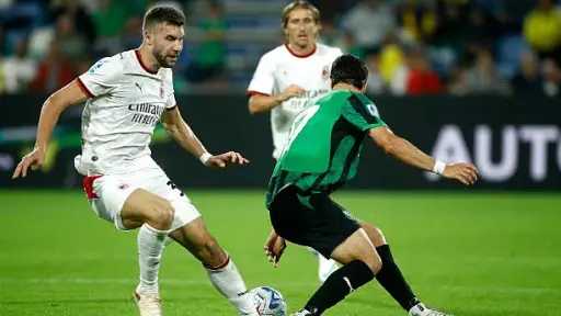 ميلان يتعادل مع ساسولو في الدوري الإيطالي ميلان يتعادل مع ساسولو في الدوري الإيطالي