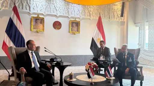 وزير الخارجية يلتقي رئيس مجلس النواب ورئيس الجمعية... وزير الخارجية يلتقي رئيس مجلس النواب ورئيس الجمعية الوطنية التايلاندية