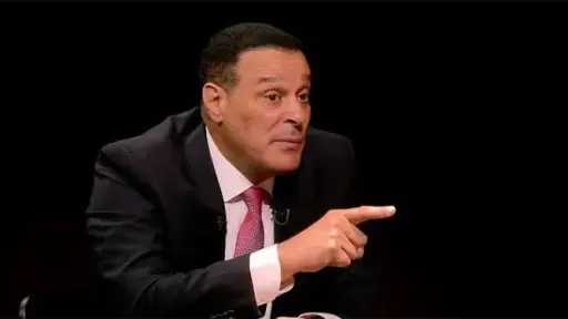 هل استحق ركلة جزاء؟.. عصام عبد الفتاح يكشف... هل استحق ركلة جزاء؟.. عصام عبد الفتاح يكشف مفاجأة في كرة مروان عطية وشيكو بانزا