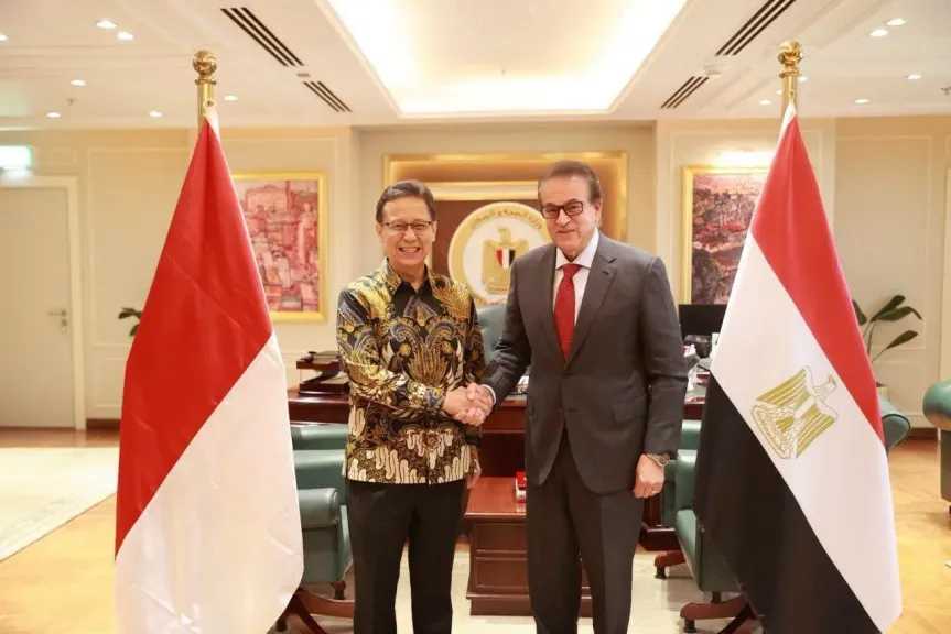 وزير الصحة والسكان يلتقي نظيره الإندونيسي لبحث تعزيز التعاون الصحي