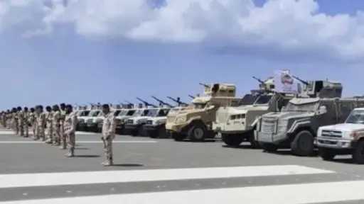 العليمي: عملية فجر اليمن تمضي نحو هدفها النهائي بدعم سعودي