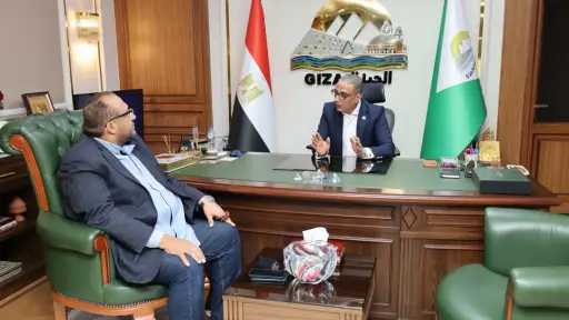 محافظ الجيزة يلتقي رئيس شركة مياه الشرب والصرف... محافظ الجيزة يلتقي رئيس شركة مياه الشرب والصرف الصحي عقب صدور قرار تكليفه لمناقشة ملفات العمل
