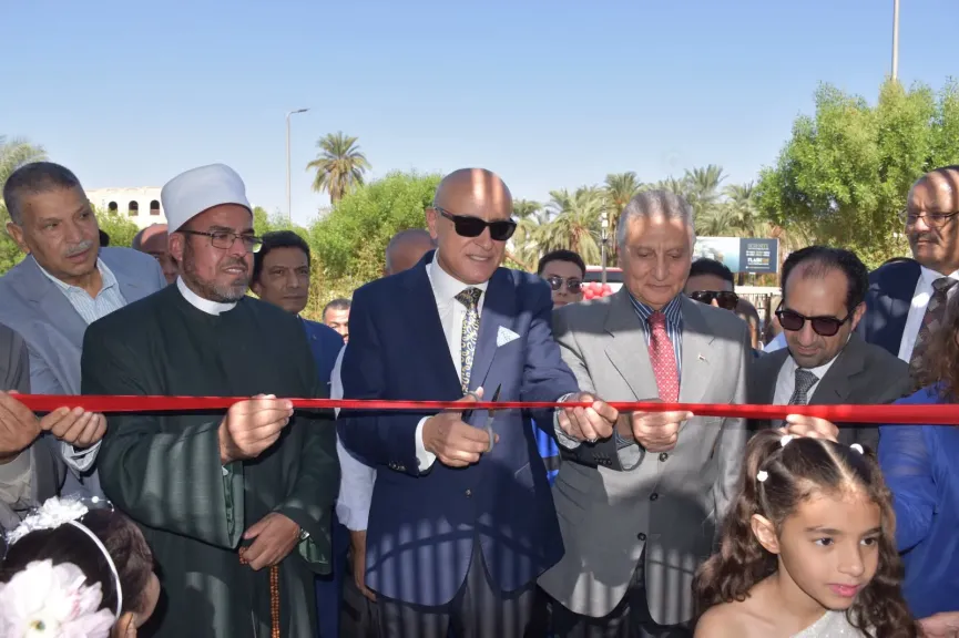 محافظ الأقصر يفتتح الدورة الخامسة لمعرض الأقصر للكتاب