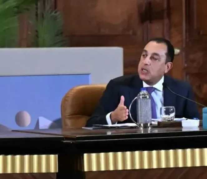 مدبولي: نعمل على توسيع قاعدة الإيرادات دون فرض ضرائب أو أعباء جديدة على المواطن
