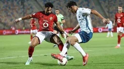 الأهلي يتعادل أمام القناة ويفقد نقطتين ثمينتين في... الأهلي يتعادل أمام القناة ويفقد نقطتين ثمينتين في صراع صدارة الدوري