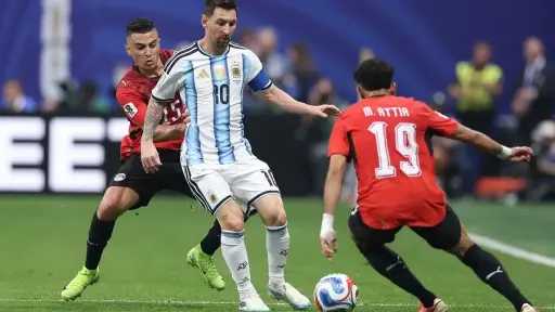 أوسوريو يشيد بأداء منتخب مصر في كأس العالم ويكشف نقطة قوته