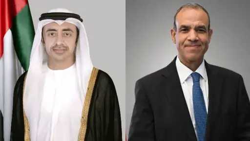 وزير الخارجية يؤكد أهمية تكثيف التحركات والجهود للحيلولة... وزير الخارجية يؤكد أهمية تكثيف التحركات والجهود للحيلولة دون تفاقم الوضع أو زيادة حدة التوترات بالمنطقة