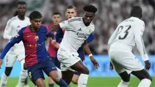 الكشف عن حكم مباراة الكلاسيكو بين برشلونة وريال... الكشف عن حكم مباراة الكلاسيكو بين برشلونة وريال مدريد في الدوري الإسباني