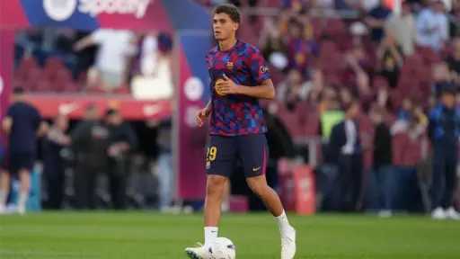 «هنا يبدأ التاريخ».. حمزة عبد الكريم يثير الجدل قبل كلاسيكو برشلونة وريال مدريد
