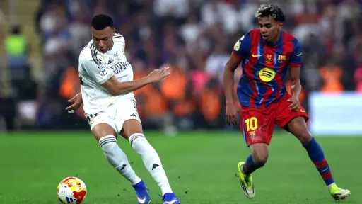 موعد مباراة برشلونة وريال مدريد في الكلاسيكو والقنوات... موعد مباراة برشلونة وريال مدريد في الكلاسيكو والقنوات الناقلة.. صراع الصدارة يشتعل