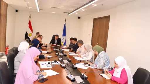 محافظ دمياط يرأس اجتماعًا لمتابعة مستجدات ملف تقنين أراضي الدولة
