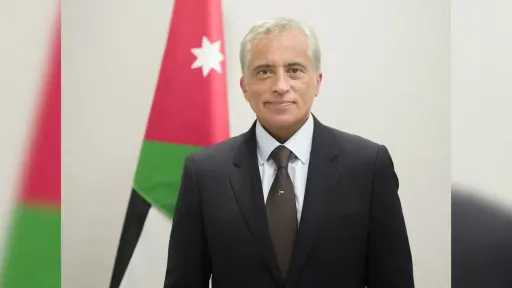 رئيس الوزراء الأردني يتعهد بملاحقة منفذي الهجوم على... رئيس الوزراء الأردني يتعهد بملاحقة منفذي الهجوم على كنيسة في الكرك